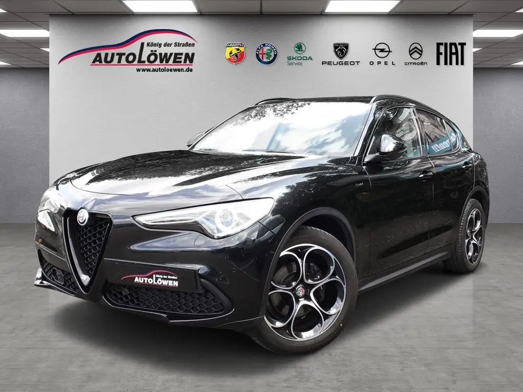 Photo 1 : Alfa Romeo Stelvio 2020 Petrol