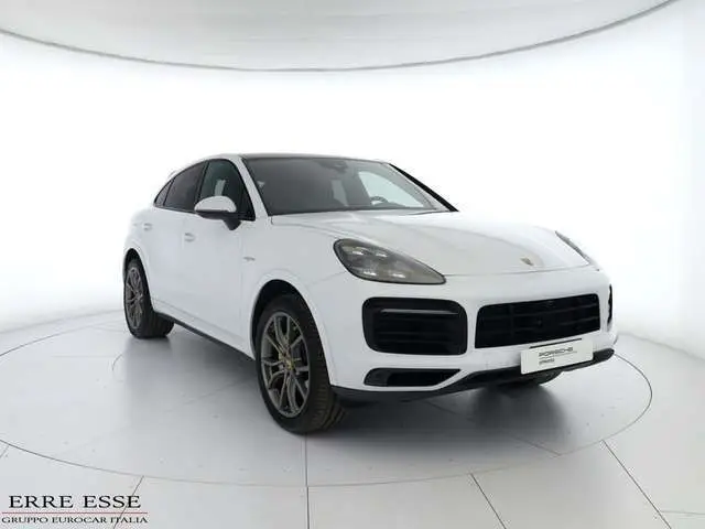 Photo 1 : Porsche Cayenne 2020 Hybrid