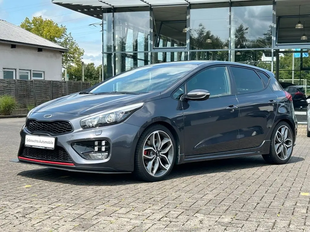 Photo 1 : Kia Ceed 2018 Essence