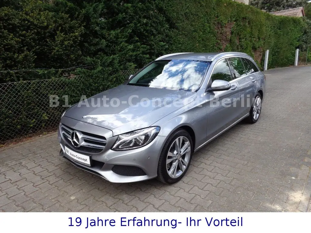 Photo 1 : Mercedes-benz Classe C 2015 Petrol