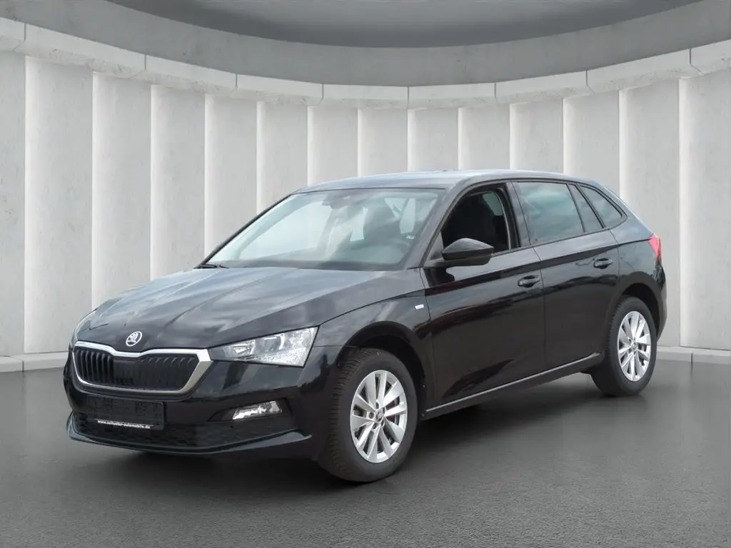 Photo 1 : Skoda Scala 2023 Essence