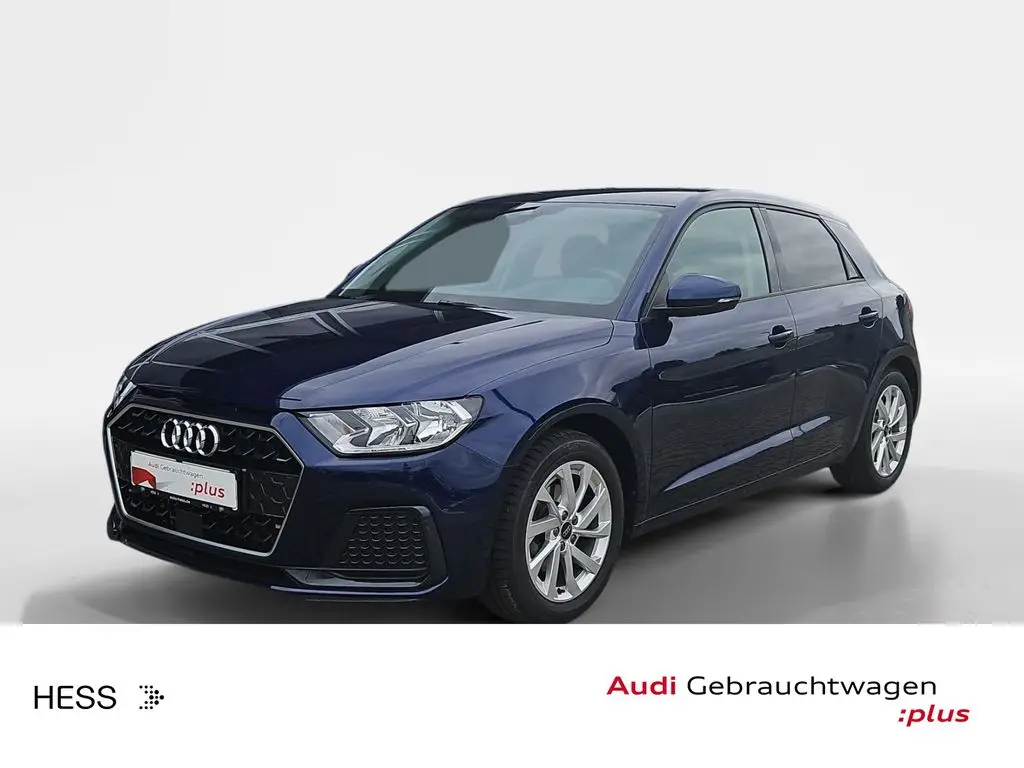 Photo 1 : Audi A1 2023 Essence