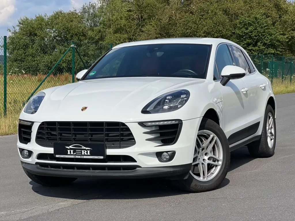 Photo 1 : Porsche Macan 2017 Essence