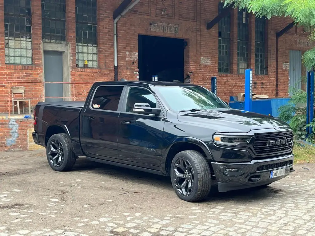 Photo 1 : Dodge Ram 2020 Petrol