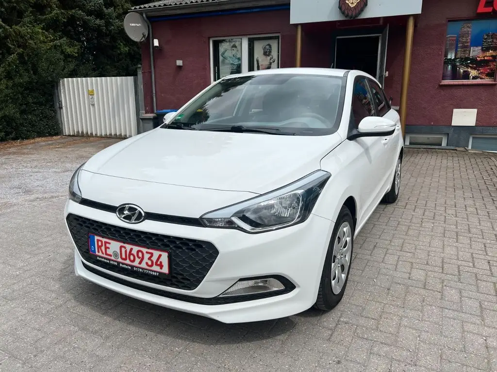 Photo 1 : Hyundai I20 2016 Petrol