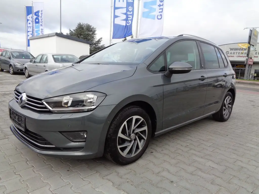 Photo 1 : Volkswagen Golf 2017 LPG