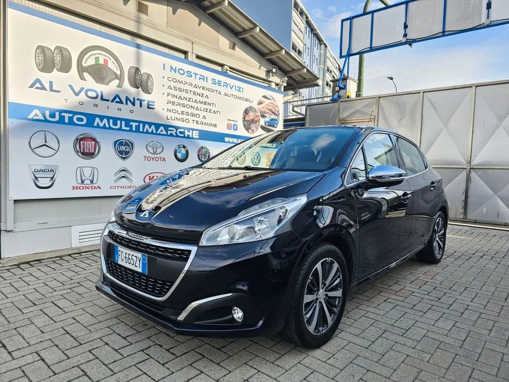 Photo 1 : Peugeot 208 2016 Essence