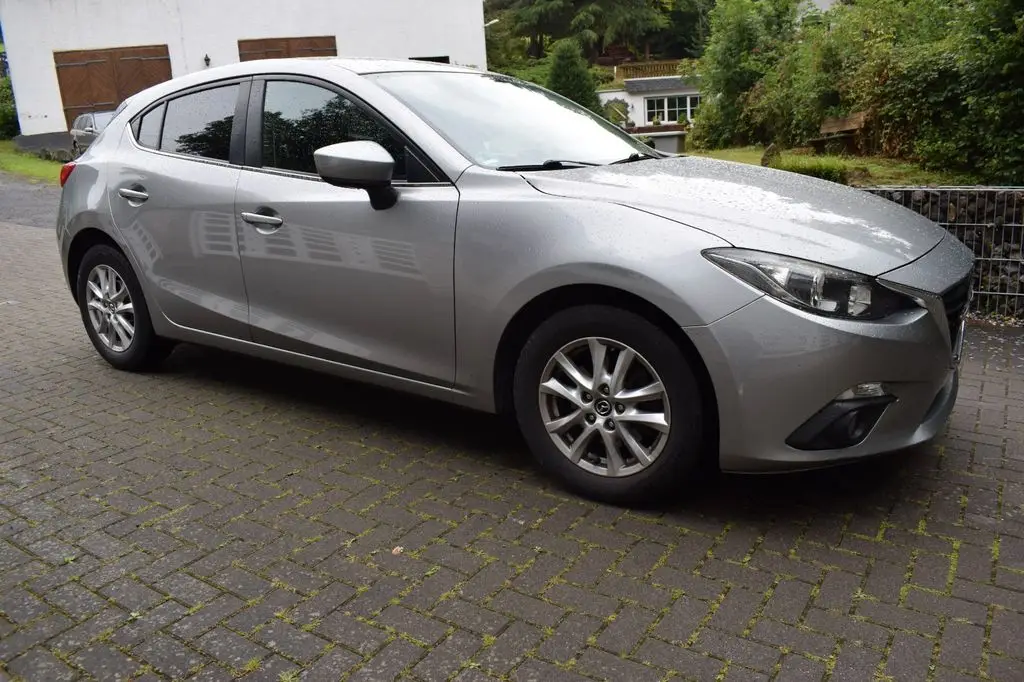 Photo 1 : Mazda 3 2016 Diesel