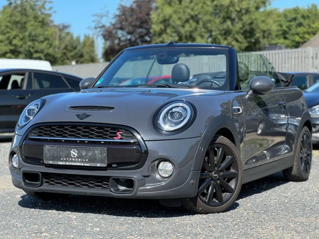 Photo 1 : Mini Cooper 2019 Petrol