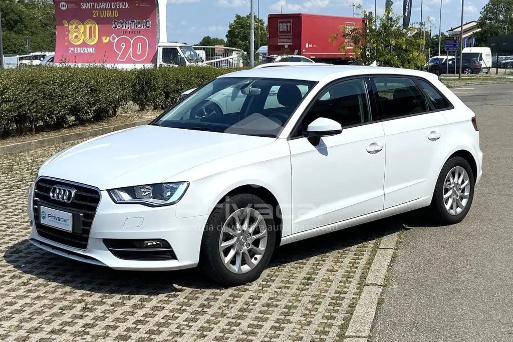 Photo 1 : Audi A3 2016 Petrol