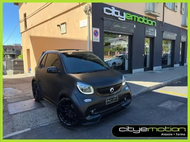 Photo 1 : Smart Fortwo 2018 Petrol