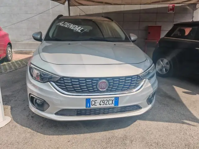 Photo 1 : Fiat Tipo 2021 Diesel