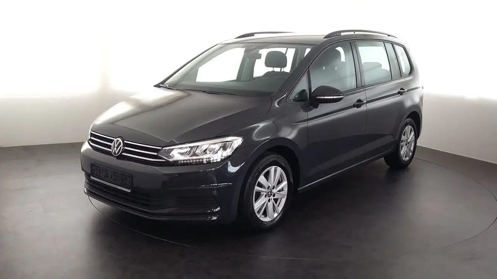 Photo 1 : Volkswagen Touran 2021 Petrol