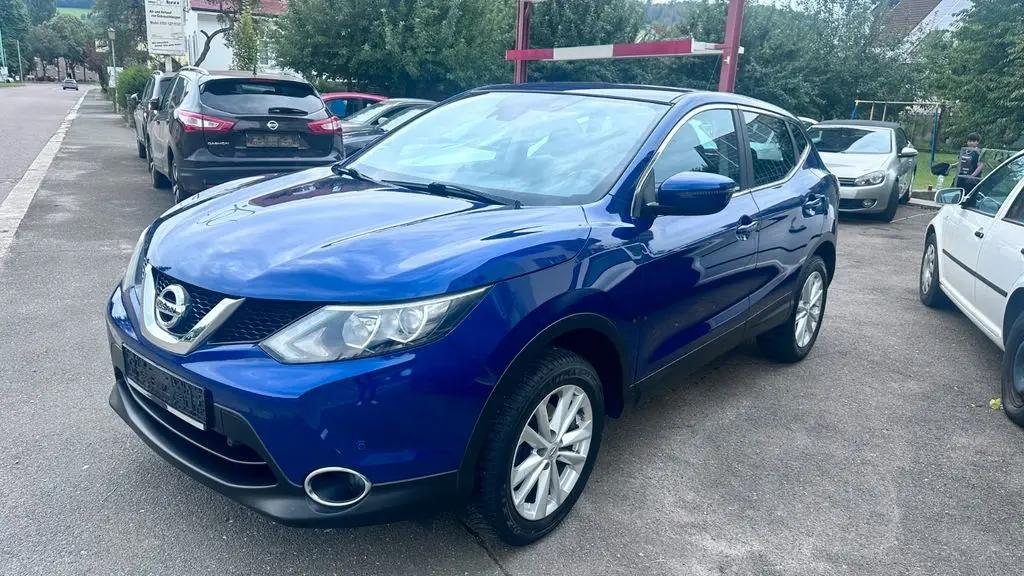 Photo 1 : Nissan Qashqai 2016 Petrol