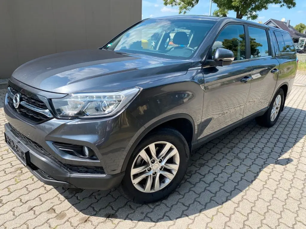 Photo 1 : Ssangyong Musso 2019 Diesel