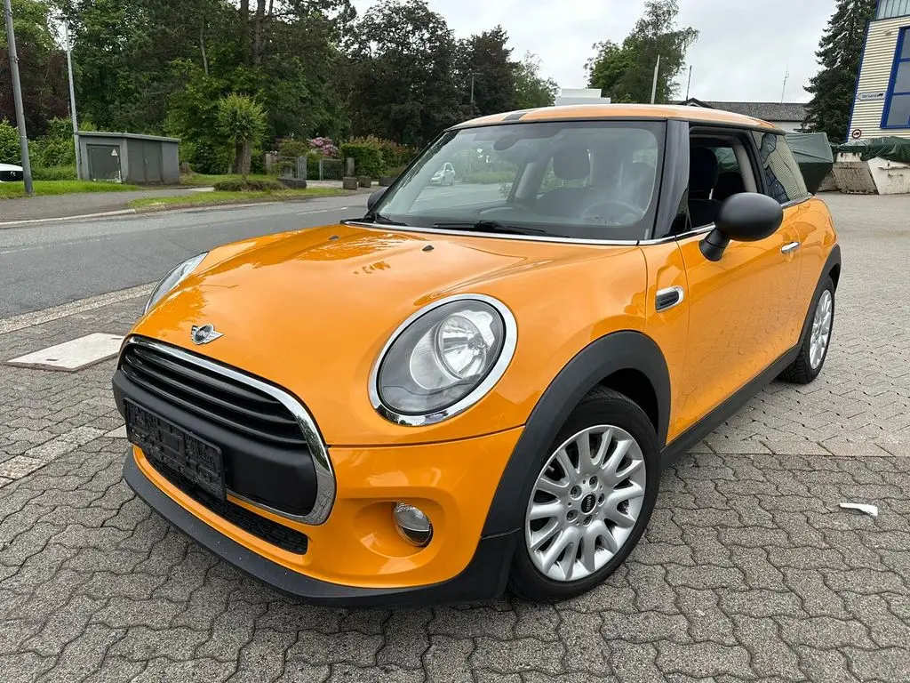 Photo 1 : Mini One 2015 Diesel