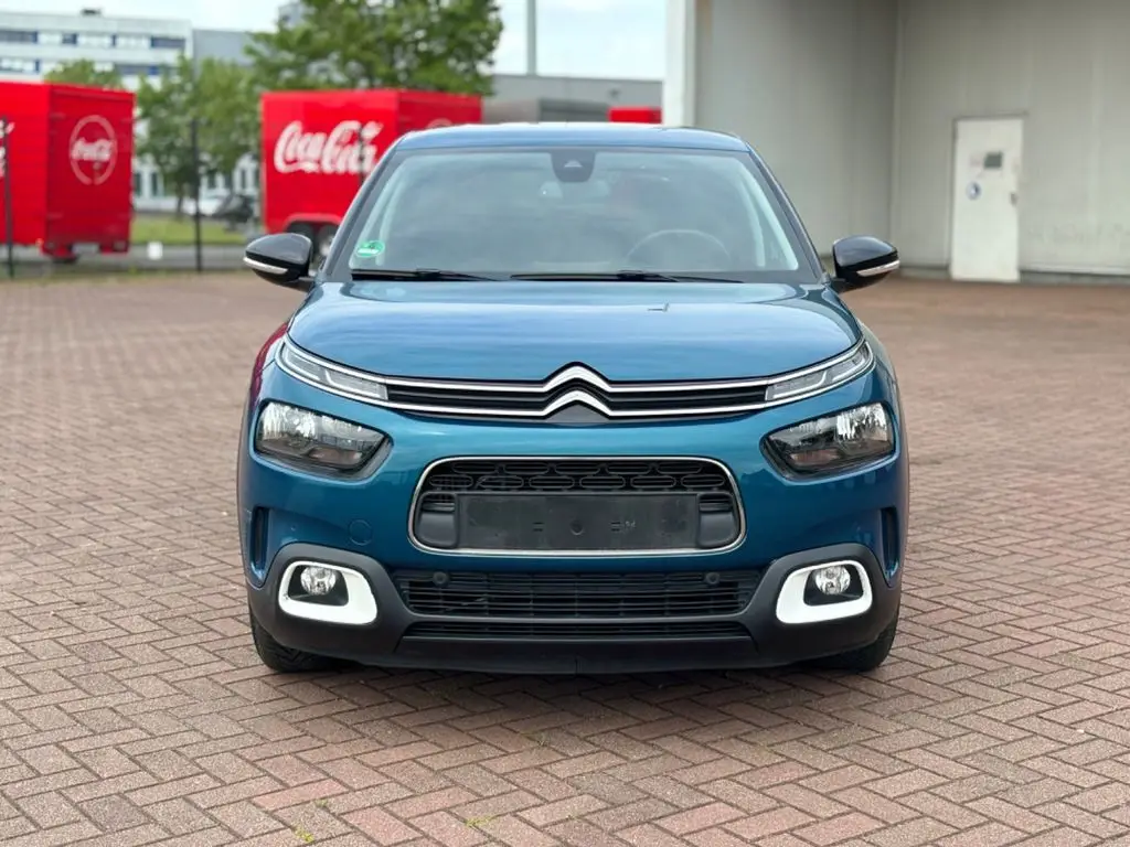 Photo 1 : Citroen C4 2018 Petrol