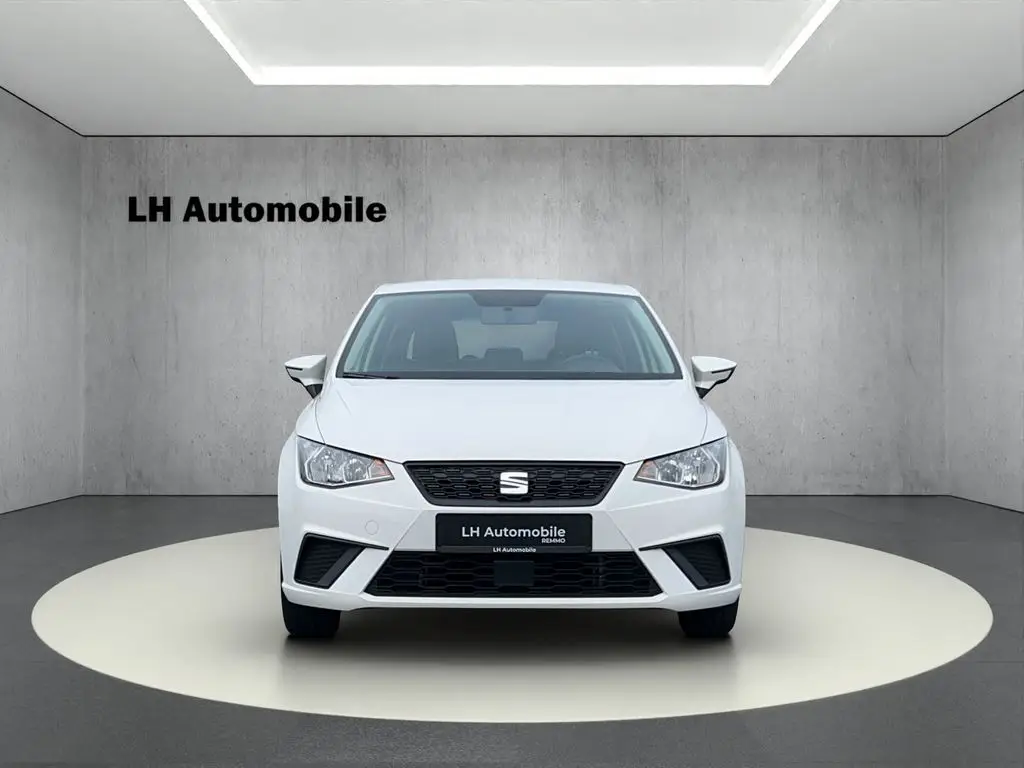 Photo 1 : Seat Ibiza 2021 Essence