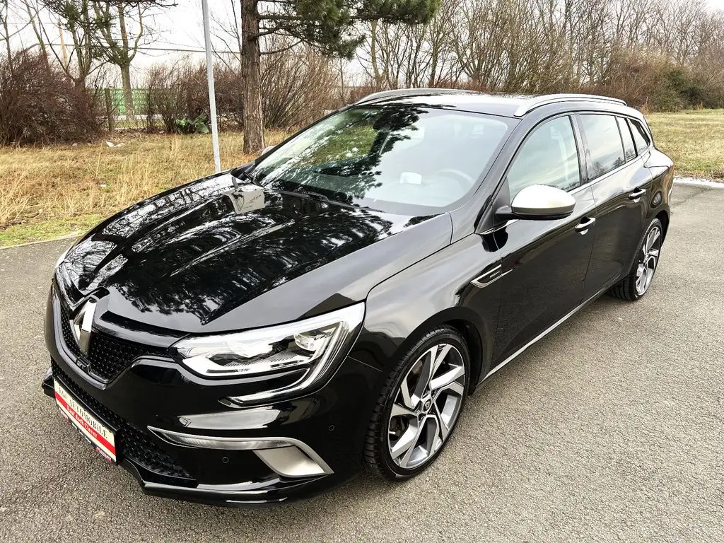 Photo 1 : Renault Megane 2018 Petrol