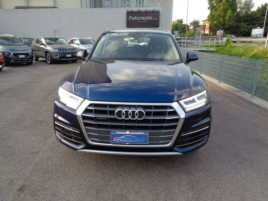 Photo 1 : Audi Q5 2019 Diesel