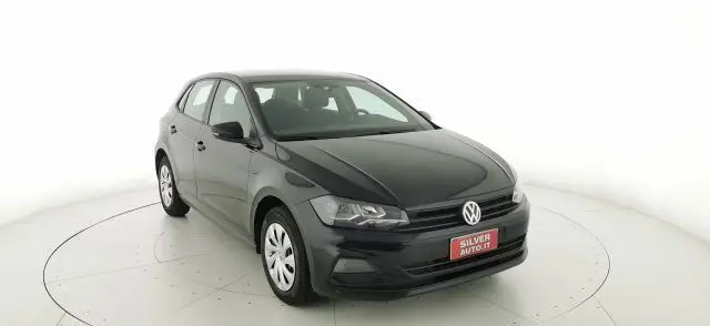 Photo 1 : Volkswagen Polo 2017 Petrol