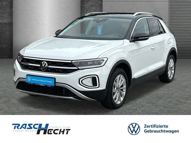 Photo 1 : Volkswagen T-roc 2023 Essence