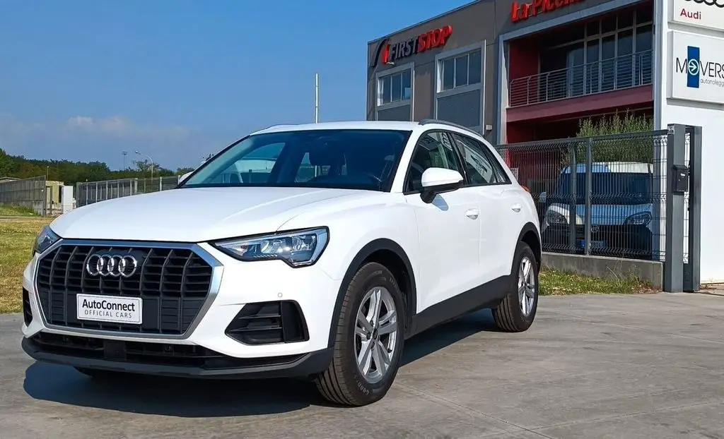 Photo 1 : Audi Q3 2022 Diesel