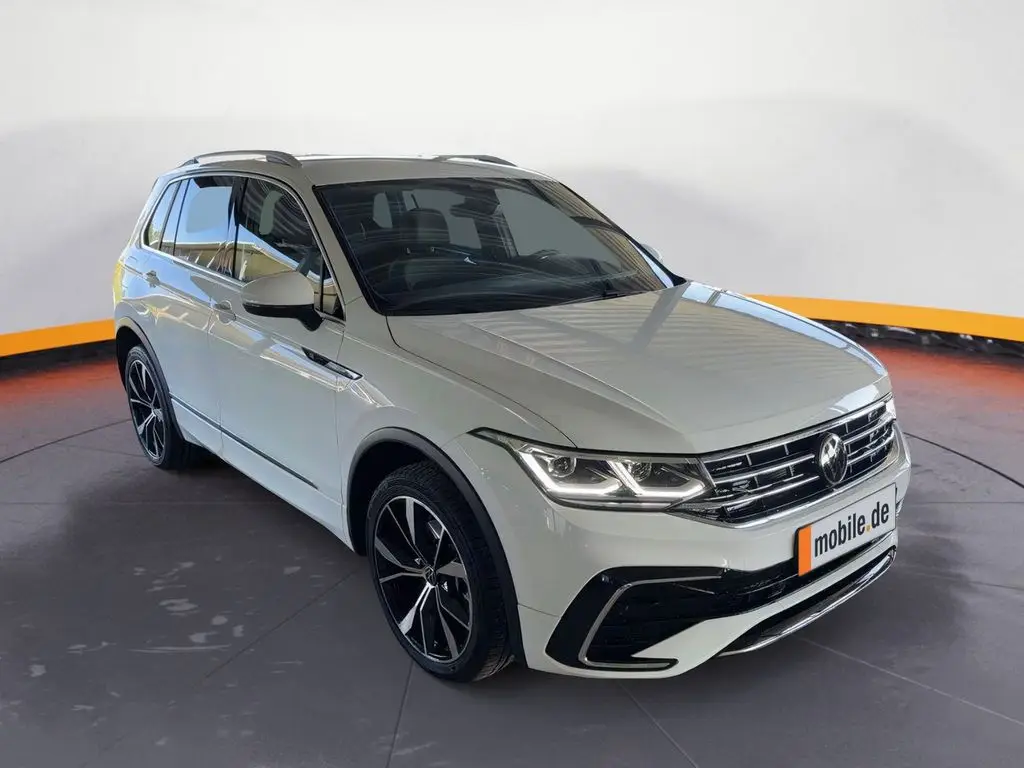 Photo 1 : Volkswagen Tiguan 2024 Essence