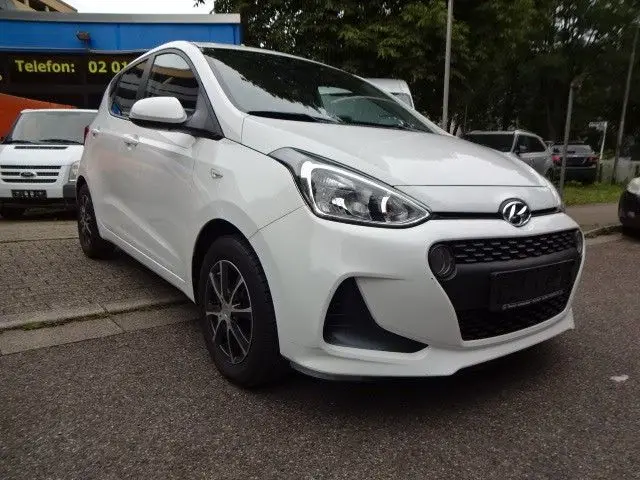 Photo 1 : Hyundai I10 2019 Essence