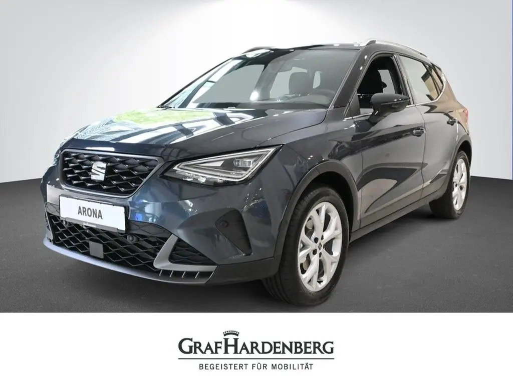 Photo 1 : Seat Arona 2024 Petrol