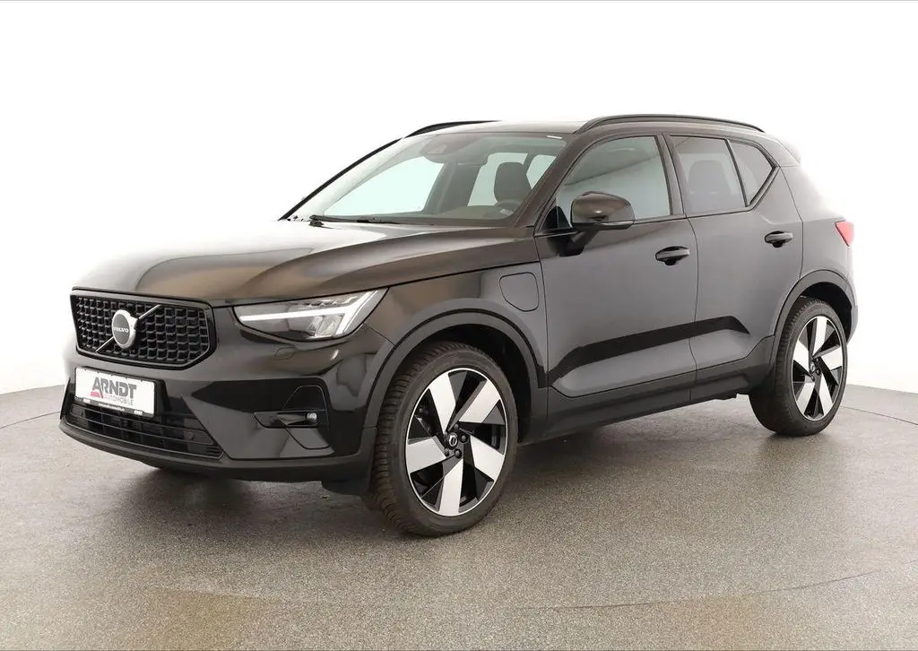 Photo 1 : Volvo Xc40 2023 Hybride