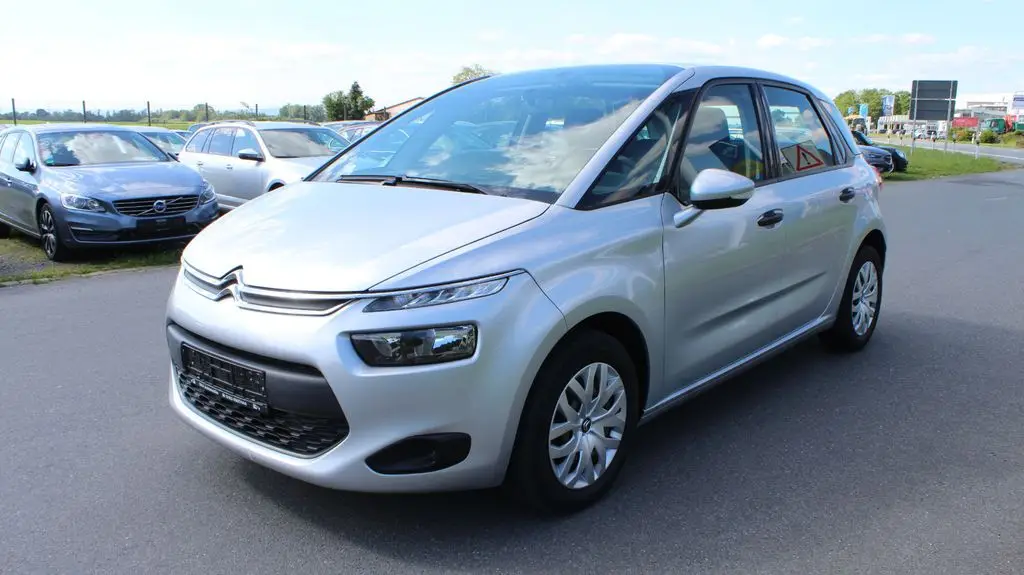 Photo 1 : Citroen C4 2016 Essence