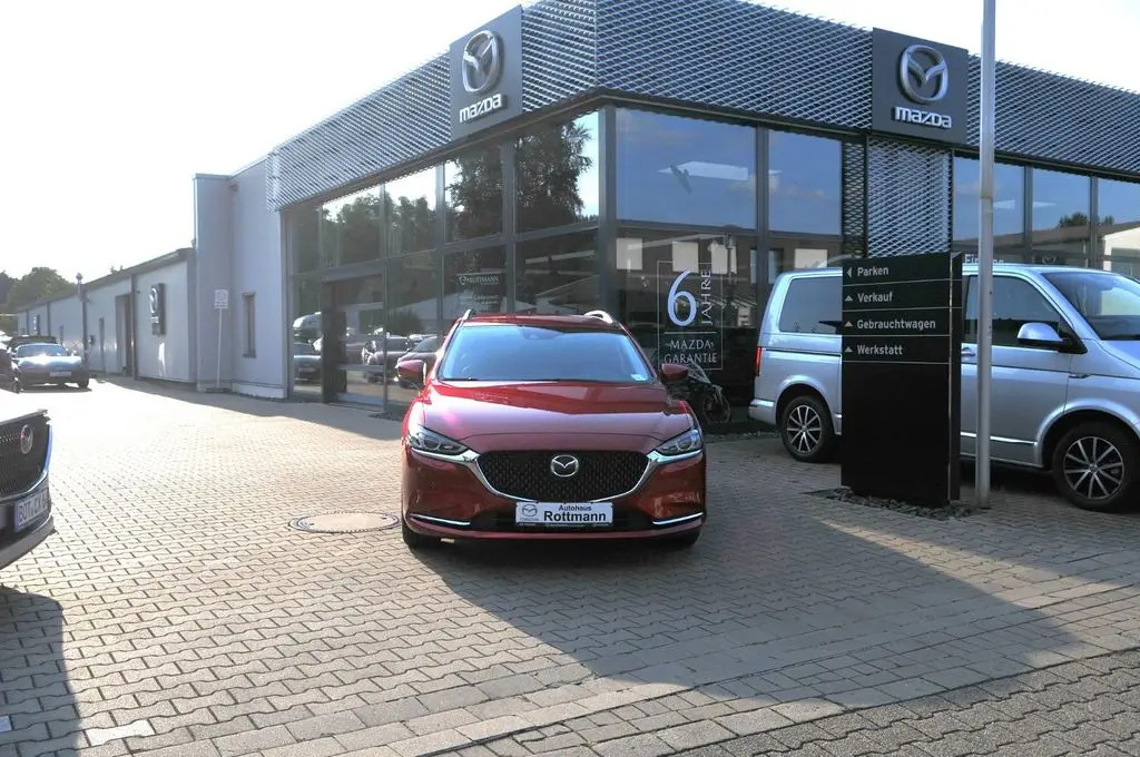 Photo 1 : Mazda 6 2024 Petrol