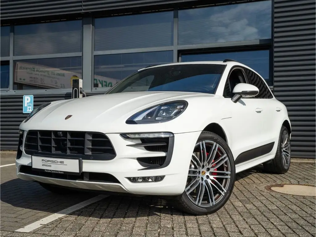 Photo 1 : Porsche Macan 2018 Essence