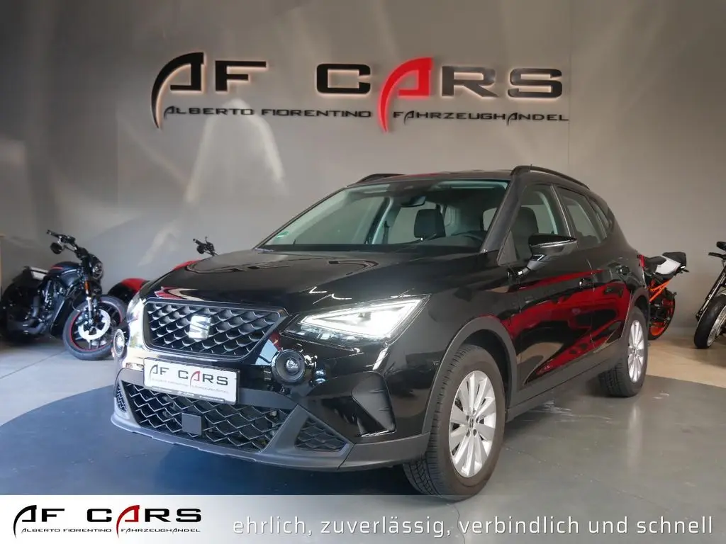 Photo 1 : Seat Arona 2022 Petrol