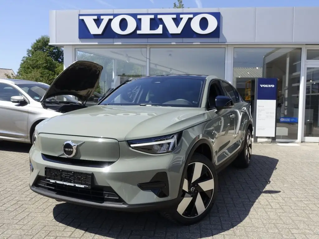 Photo 1 : Volvo C40 2023 Non renseigné