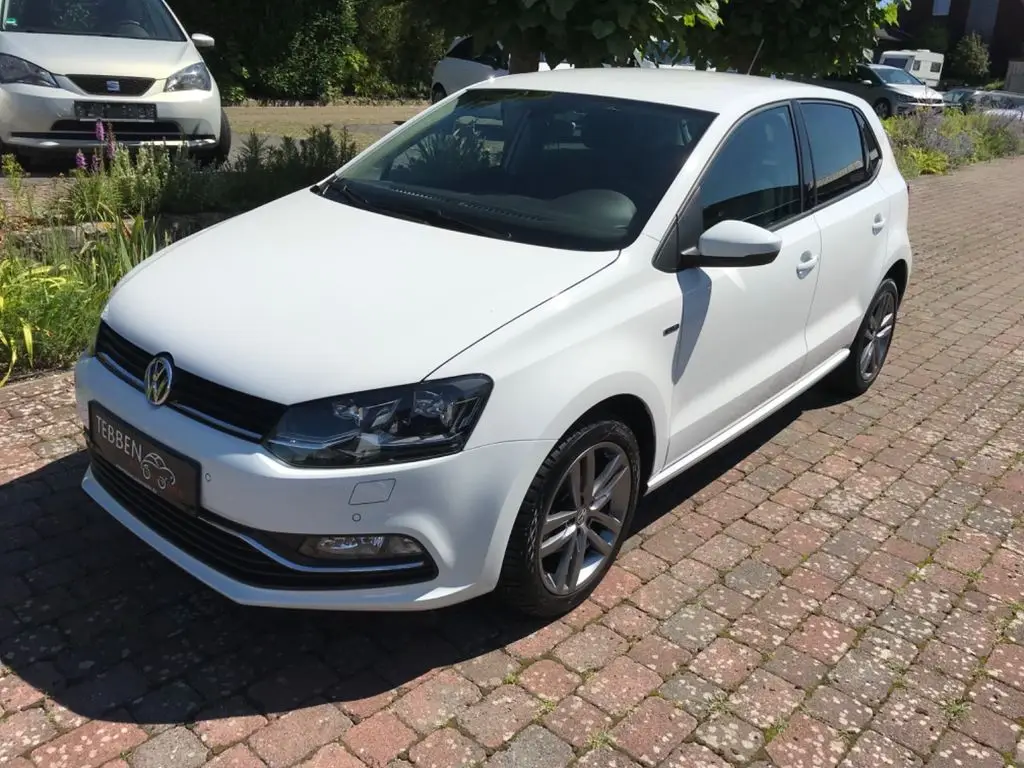 Photo 1 : Volkswagen Polo 2015 Essence