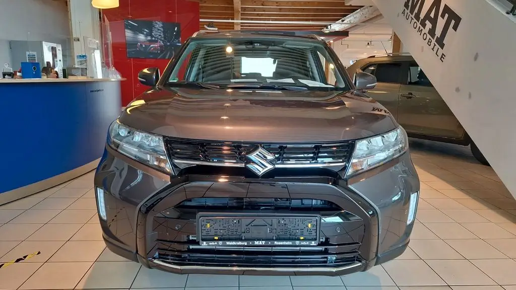 Photo 1 : Suzuki Vitara 2024 Essence