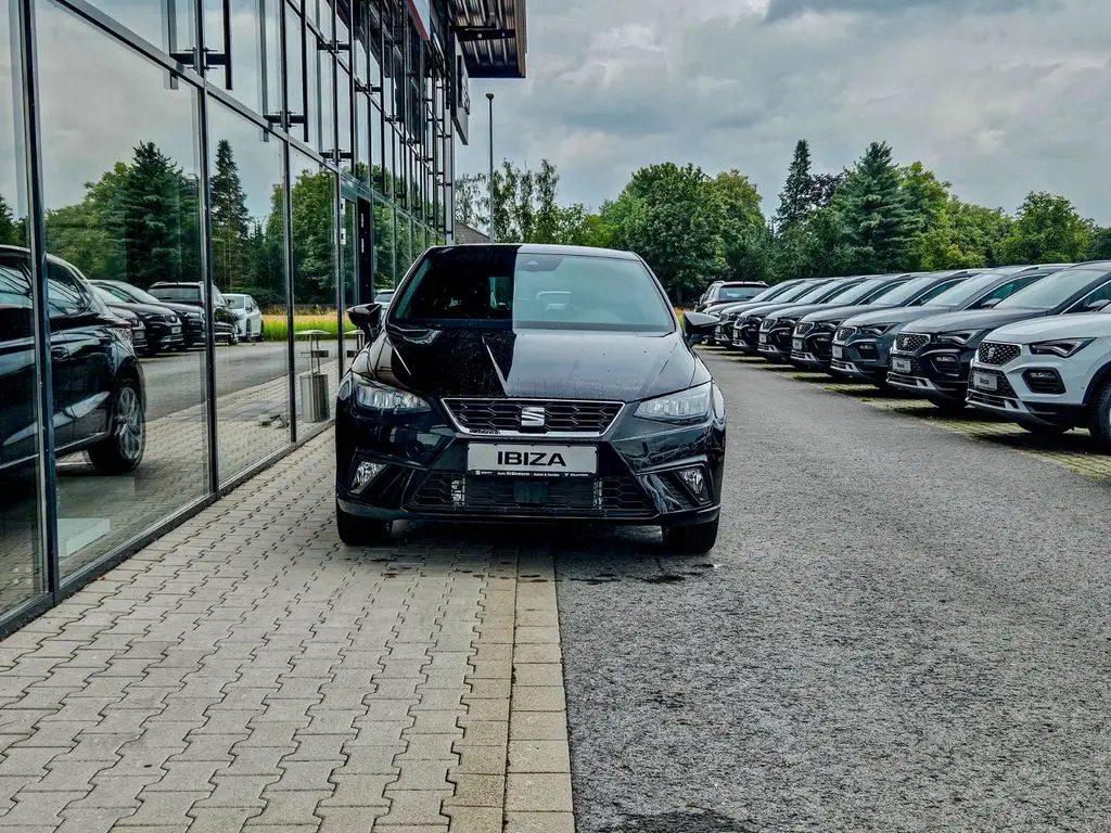 Photo 1 : Seat Ibiza 2024 Petrol