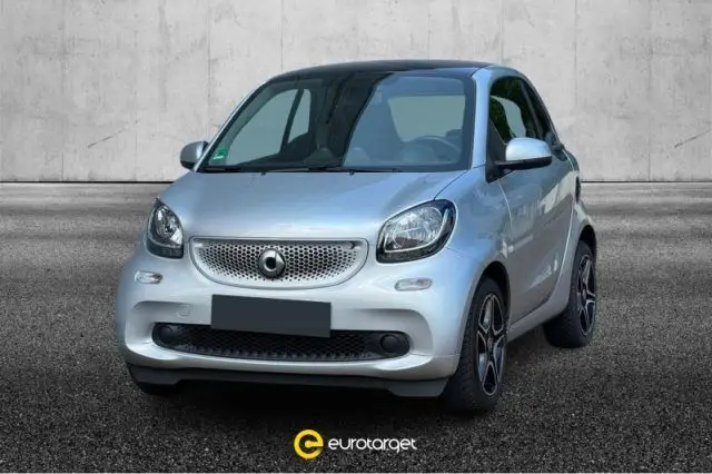 Photo 1 : Smart Fortwo 2018 Petrol