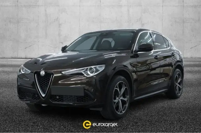 Photo 1 : Alfa Romeo Stelvio 2017 Petrol