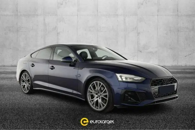 Photo 1 : Audi A5 2023 Hybride