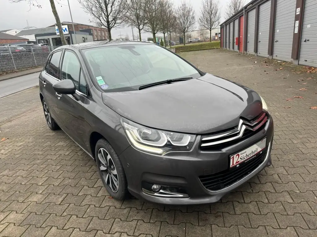 Photo 1 : Citroen C4 2018 Essence