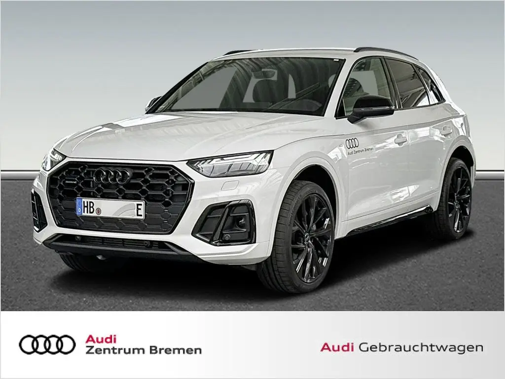 Photo 1 : Audi Q5 2024 Hybrid