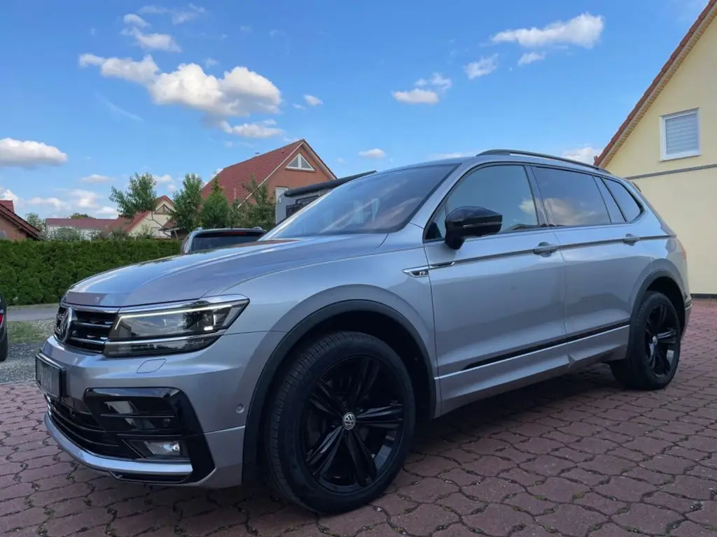 Photo 1 : Volkswagen Tiguan 2019 Diesel