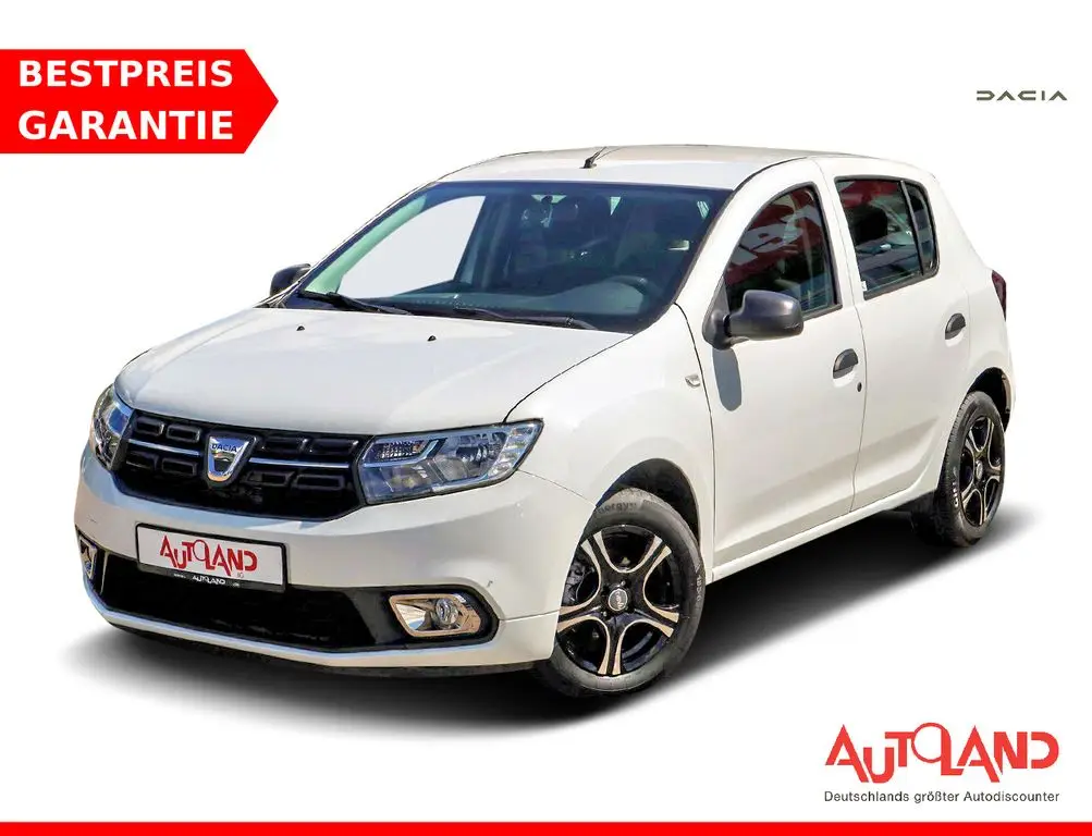 Photo 1 : Dacia Sandero 2018 Petrol