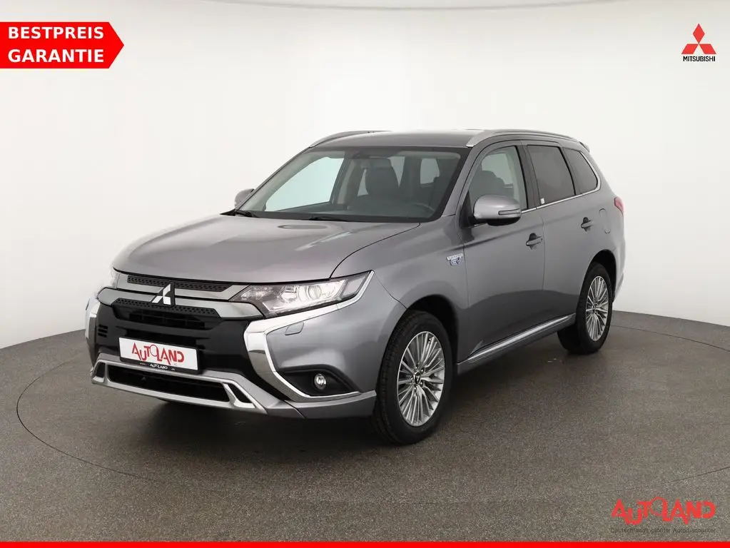 Photo 1 : Mitsubishi Outlander 2019 Hybrid