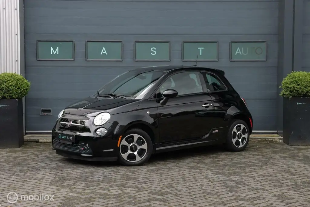 Photo 1 : Fiat 500 2017 Non renseigné