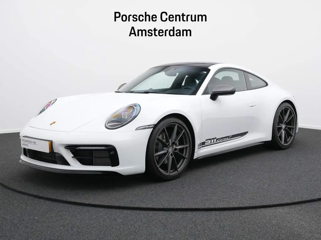 Photo 1 : Porsche 992 2024 Petrol