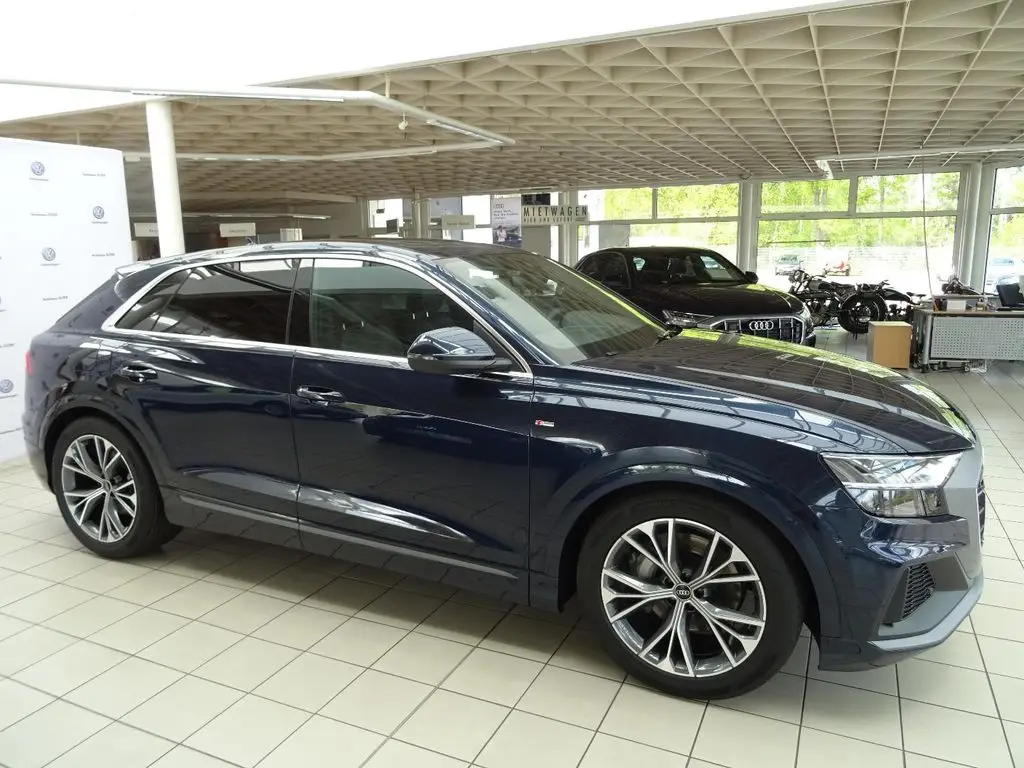 Photo 1 : Audi Q8 2024 Diesel